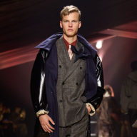 A BUSCA DA EXCELÊNCIA ATRAVÉS DA ARTE DE SE VESTIR